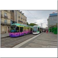 2025-07-25 T1 Gare Nord 383,385.jpg